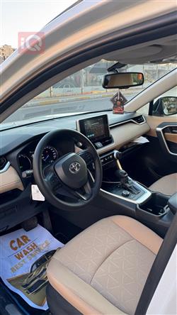 تويوتا راف 4